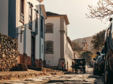 douglas-mendes-j-Rewn-3o3I-unsplash